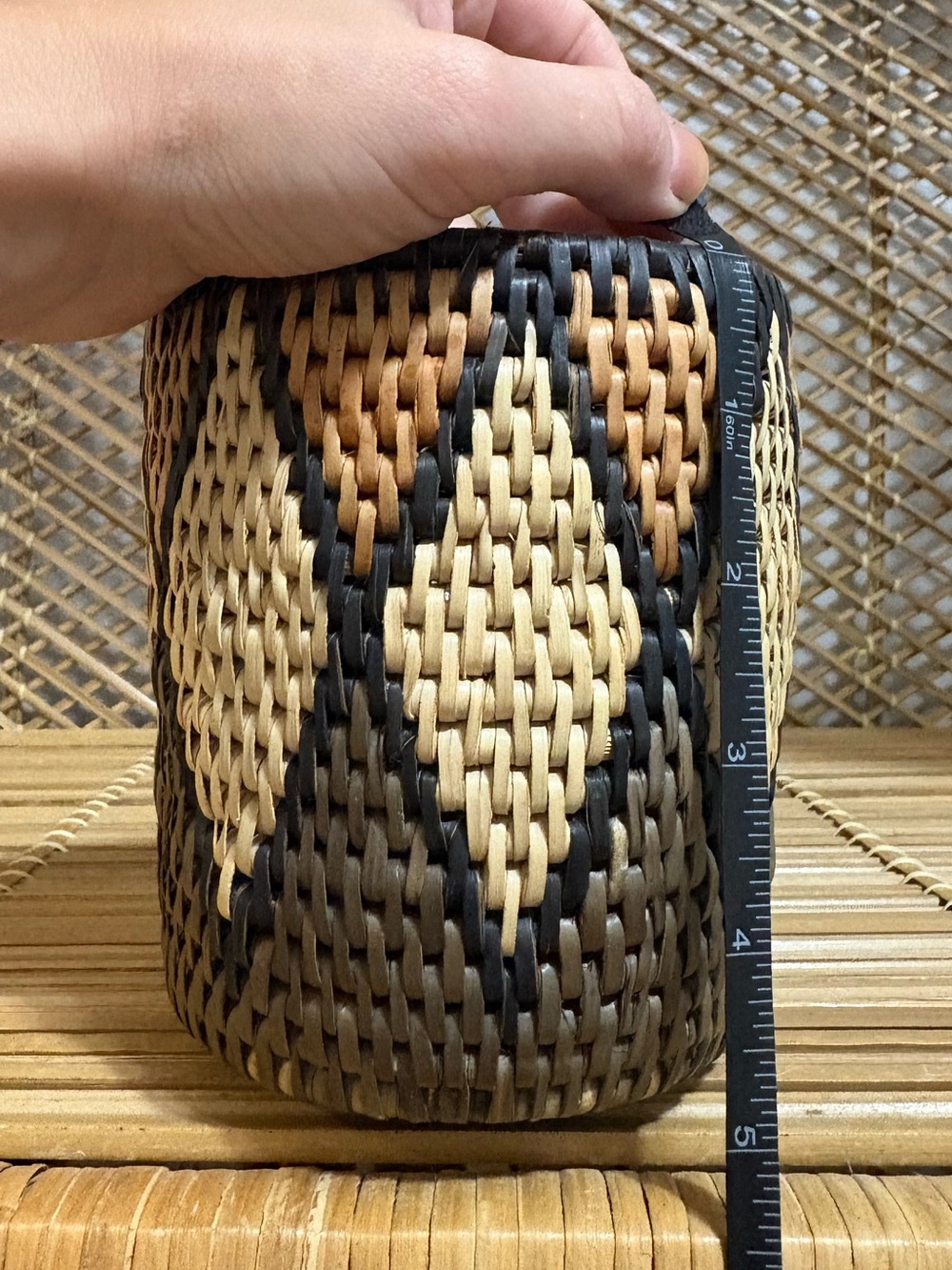 ⭐️Free With Purchase⭐️Tribal Pattern Decorative Basket - Picture 3 of 3